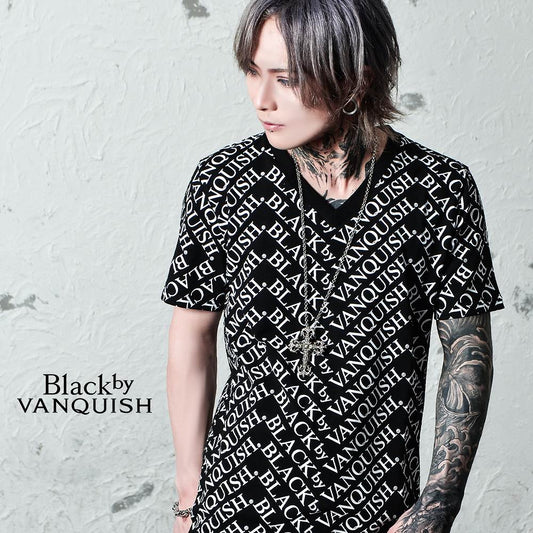 【ブラックバイヴァンキッシュ Black by VANQUISH】 総柄Vネックカットソー Logo pattern TEE